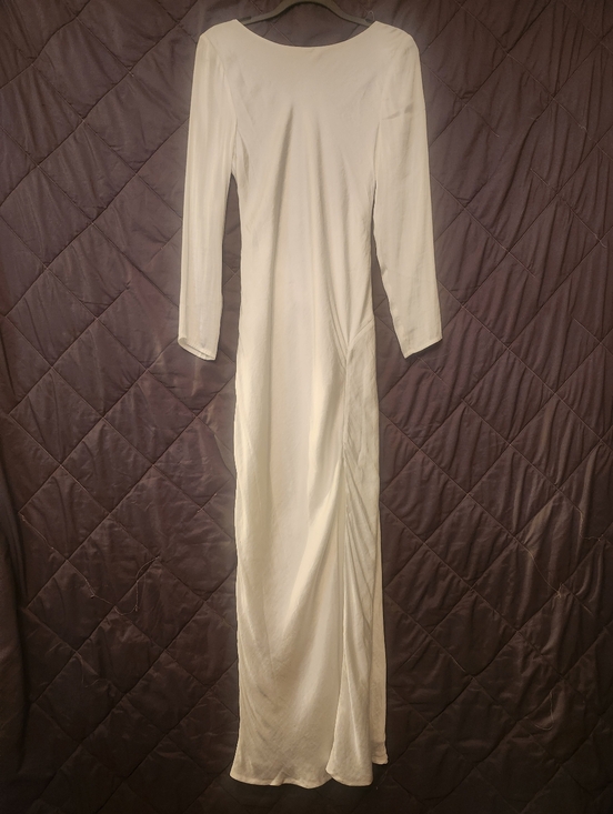 Bardot Dresses & Skirts - Bardot Cream Long-Sleeve Maxi Dress